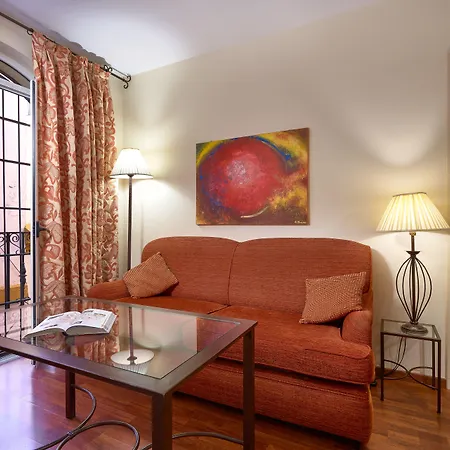 Hotel Murillo Reinoso 2*