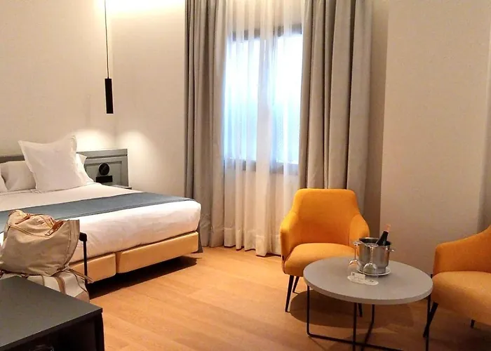 Murillo Reinoso Hotel